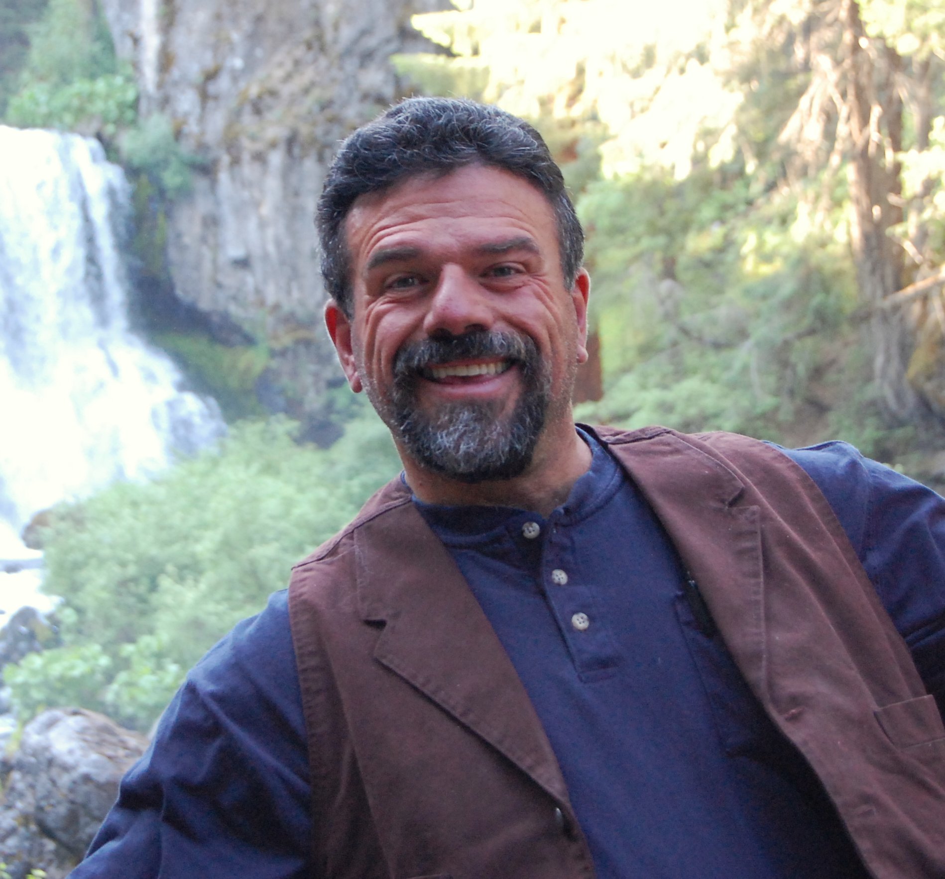 Image of artist Stefan Baumann for Sunday Brush N Brunch