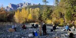 Painters, painting on location in Mt Shasta Castle Crags @ Baumanns workshop