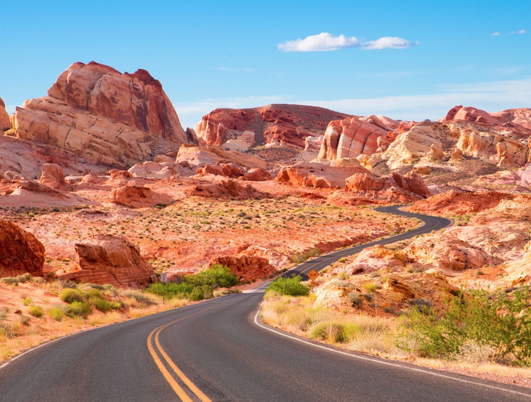 workshop Plein Air in Nevada Spring painting the desert with Stefan Baumann 